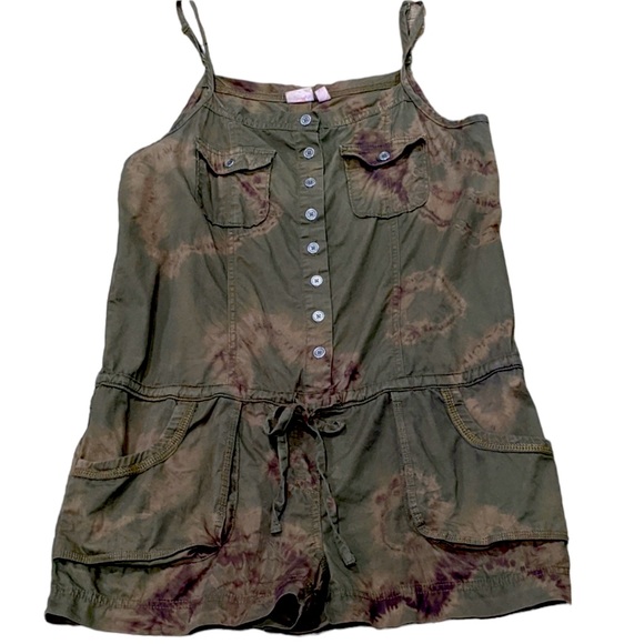 MUDD Khaki Button Front Custom Tie-Dye Romper - Picture 8 of 13